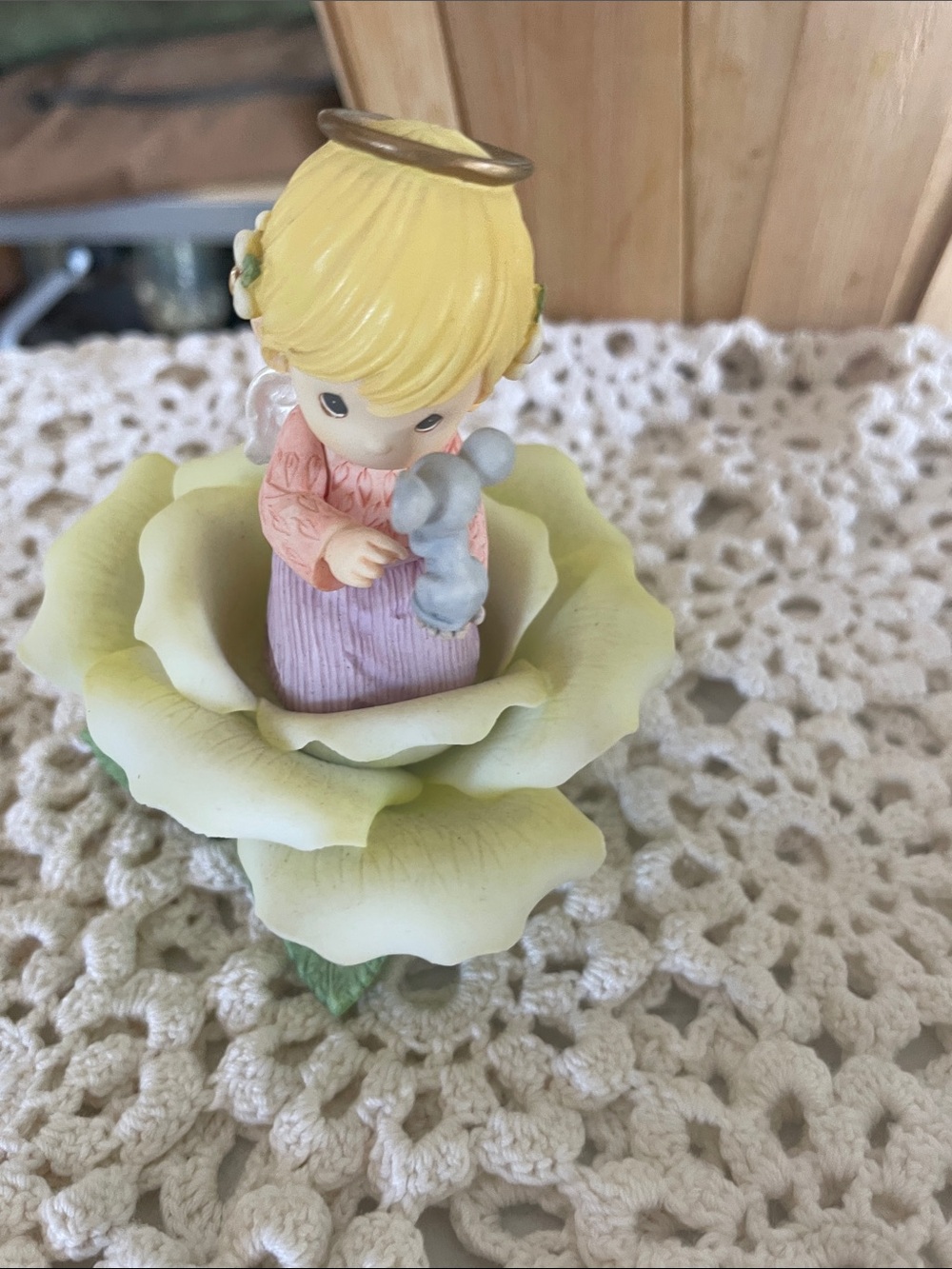1999 Precious Moments Yellow Angel Figurine in Cream Flower